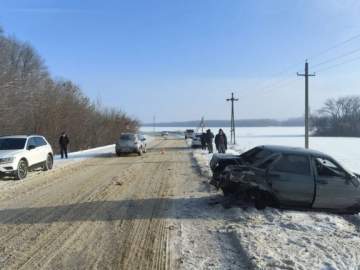 В Елецком районе в столкновении с &laquo;Газелью&raquo; пострадала пассажирка &laquo;Богдана&raquo;!