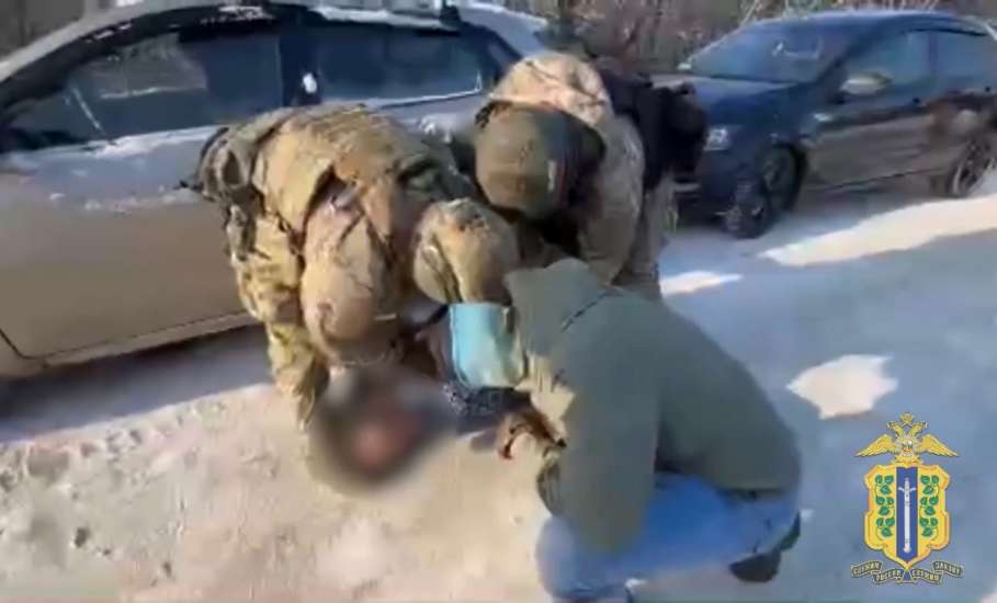 В Липецкой области задержан организатор незаконной миграции через фиктивные браки и две его сообщницы!