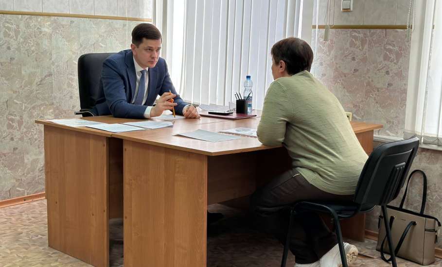 Глава Ельца Вячеслав Жабин: &laquo;Провел личный прием граждан.&raquo;