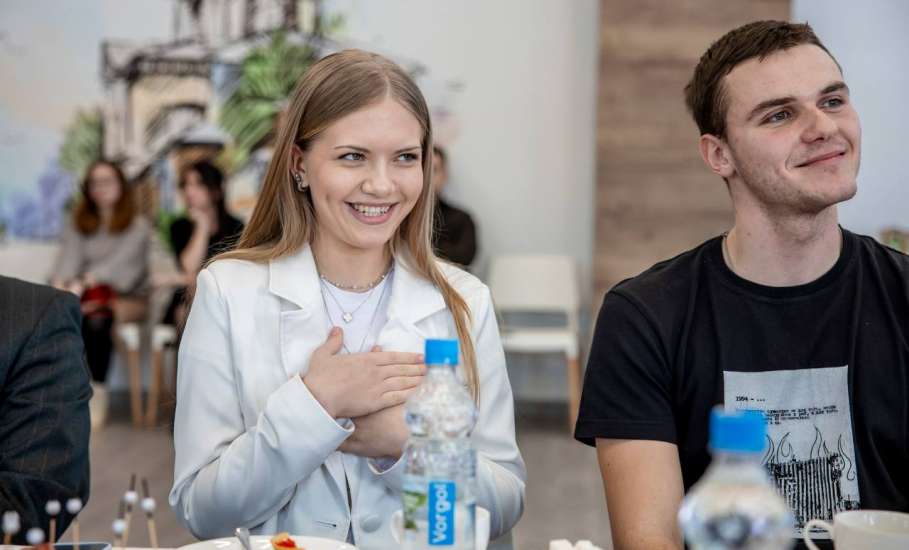 Вячеслав Жабин: &laquo;Сегодня, в преддверии Дня студента, пообщался с нашими талантливыми ребятами.&raquo;