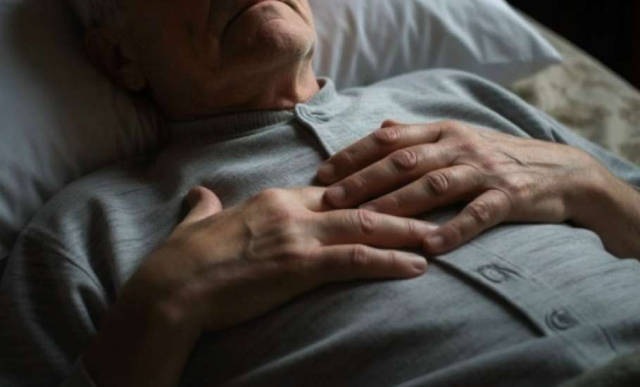 В Тербунском округе инвалида по ошибке признали умершим и лишили компенсаций за коммунальные услуги!