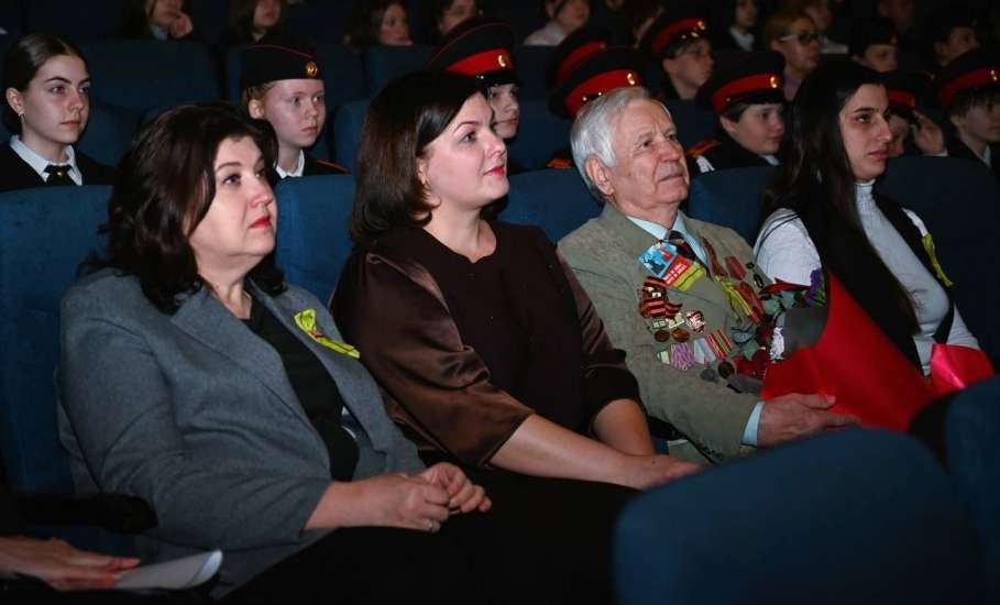 Сегодня в ИКЦ &laquo;Прожектор&raquo; состоялась встреча, посвящённая 82-й годовщине полного освобождения Ленинграда от фашистской блокады