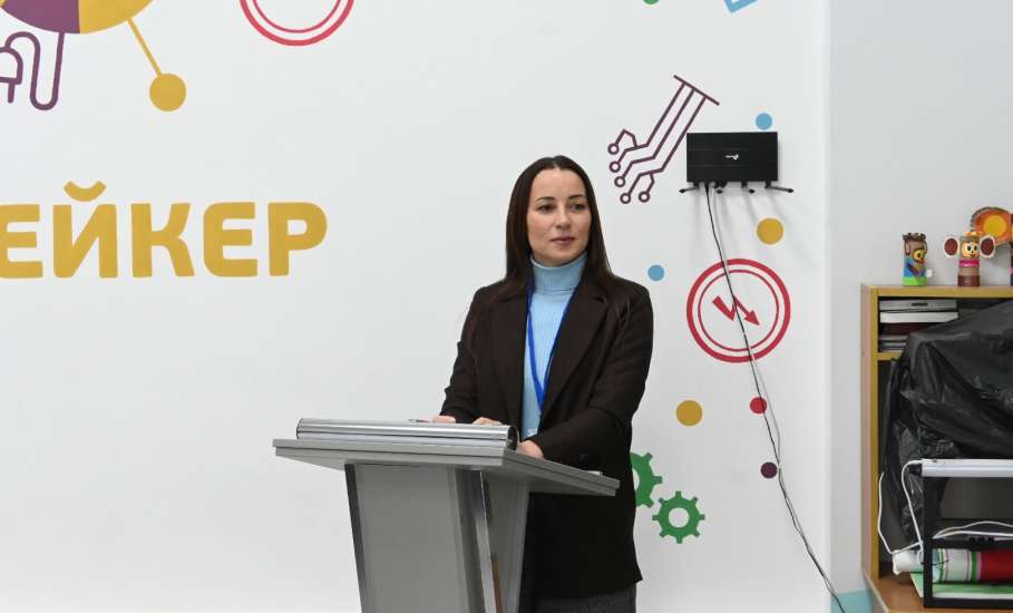 Сегодня состоялся второй этап городского публичного конкурса &laquo;Учитель года &mdash; 2026&raquo; &mdash; испытание под названием &laquo;Вопрос Учителю года&raquo;