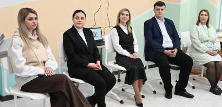 Сегодня состоялся второй этап городского публичного конкурса &laquo;Учитель года &mdash; 2026&raquo; &mdash; испытание под названием &laquo;Вопрос Учителю года&raquo;