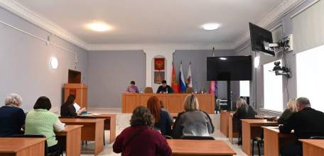 Сегодня в администрации города Ельца состоялось заседание Совета по семейной и демографической политике