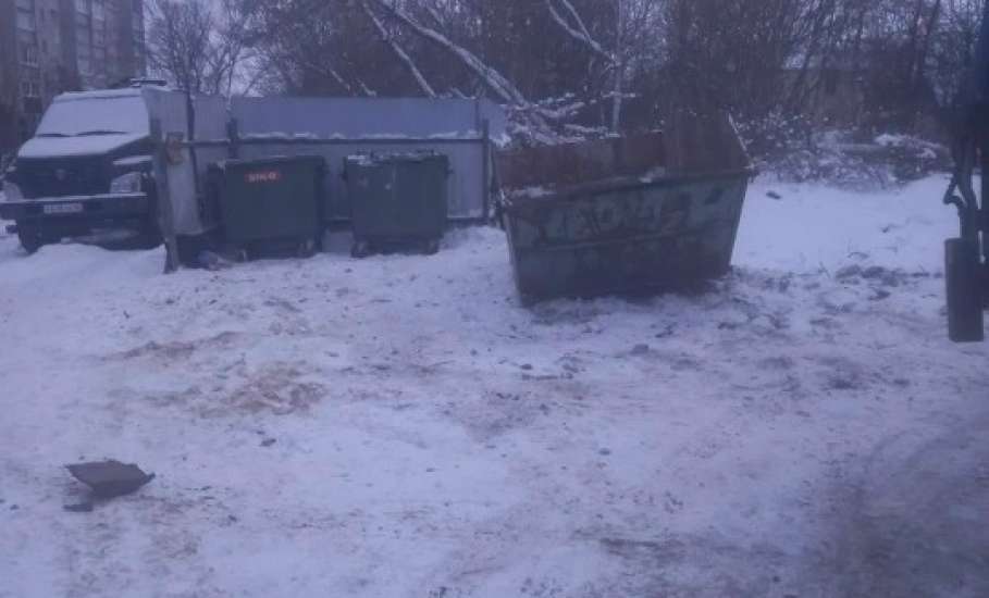 Проблемные мусорные контейнеры убраны в Ельце