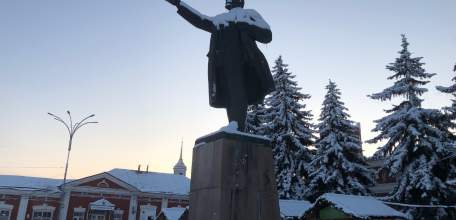 В Ельце бывший заведующий отделением детской больницы обвиняется в превышении должностных полномочий и мошенничестве!