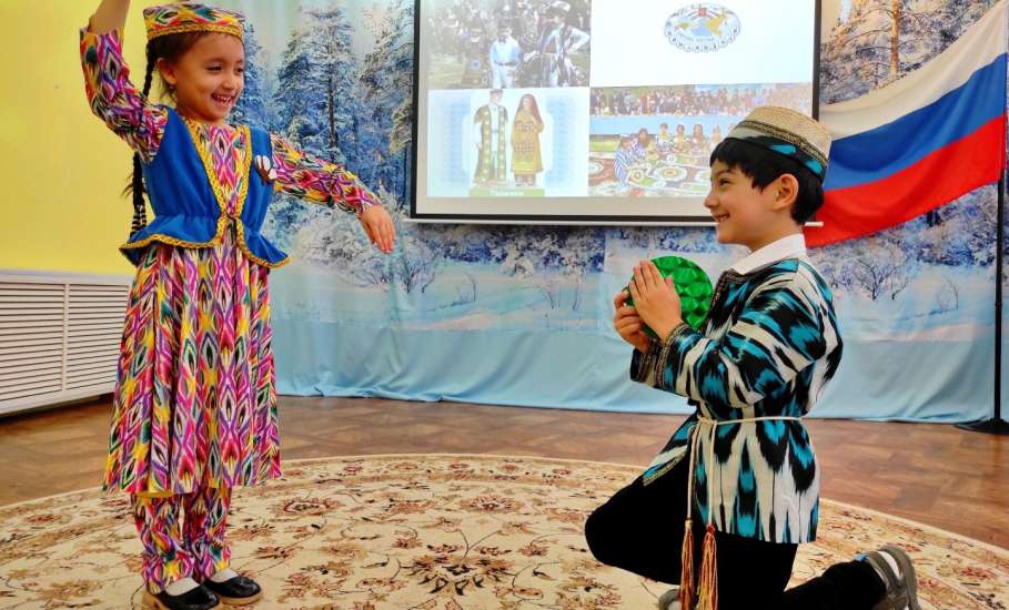 В детском саду №32 "Солнышко" дан старт мероприятиям под девизом &laquo;В единстве народов &ndash; сила России&raquo;