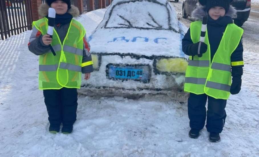 Снежная машина ДПС привлекла внимание к безопасности!