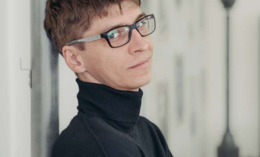 Сразу два сотрудника  театра "Бенефис" получили высокие награды!