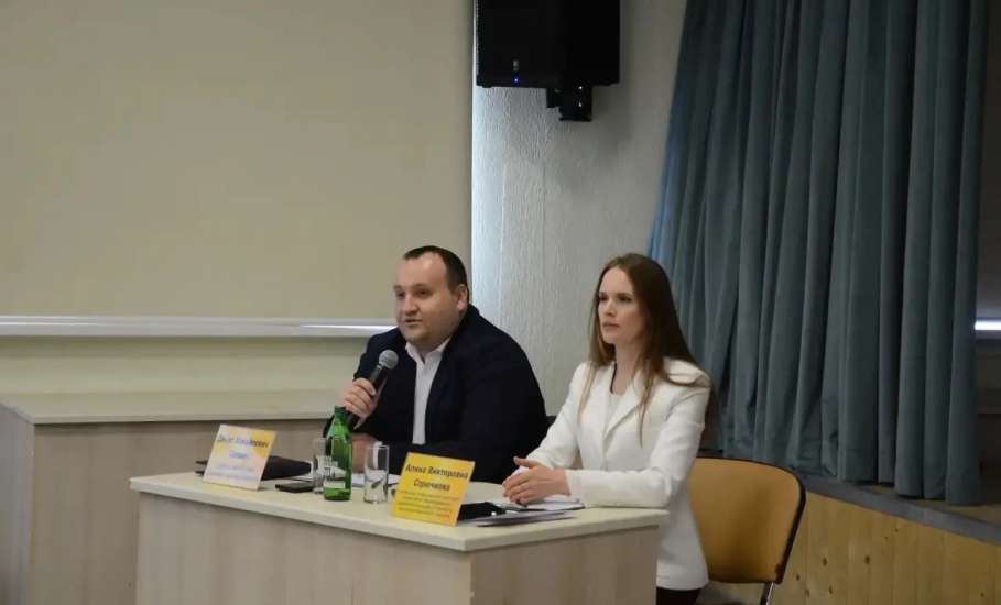 В МБОУ СШ п. Ключ Жизни состоялось родительское собрание, по поводу проведения ГИА в 9‑х классах