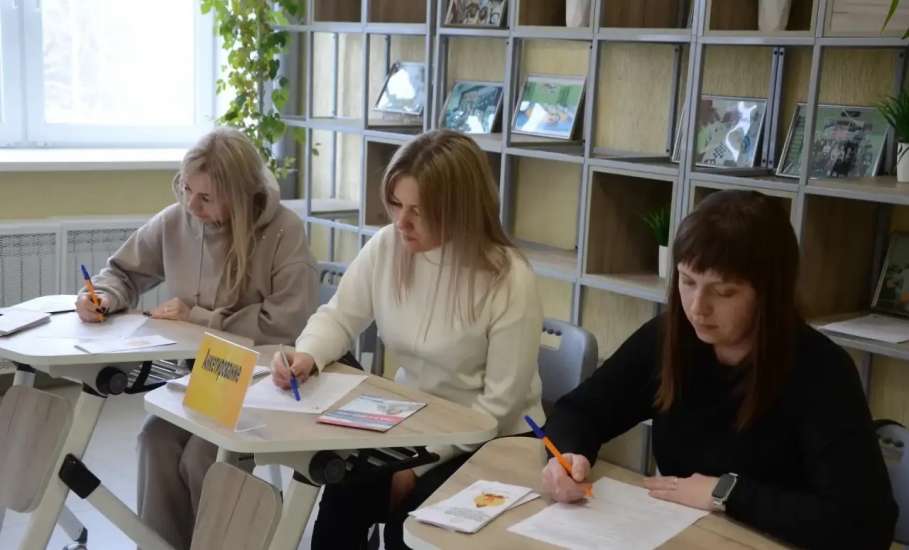 В МБОУ СШ п. Ключ Жизни состоялось родительское собрание, по поводу проведения ГИА в 9‑х классах