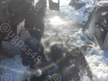 Вчера в Елецком районе пожарные обнаружили догорающий трактор и труп мужчины!