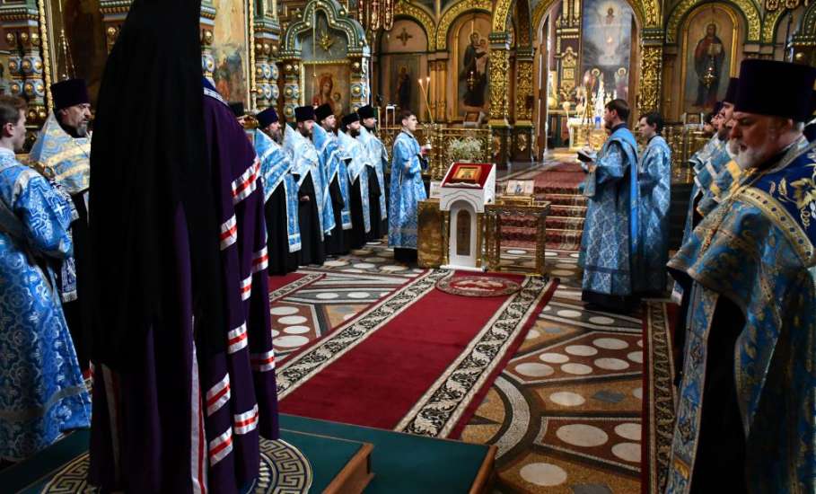 В Вознесенский собор прибыл ковчег с частицей Пояса Пресвятой Богородицы