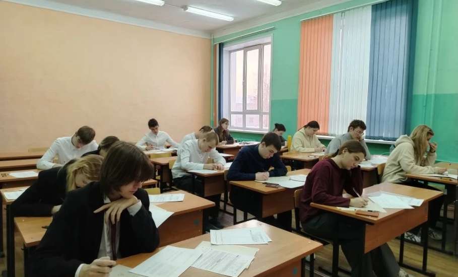 Сегодня в школах города состоялись муниципальные тренировочные экзамены по математике для учащихся 11-х классов