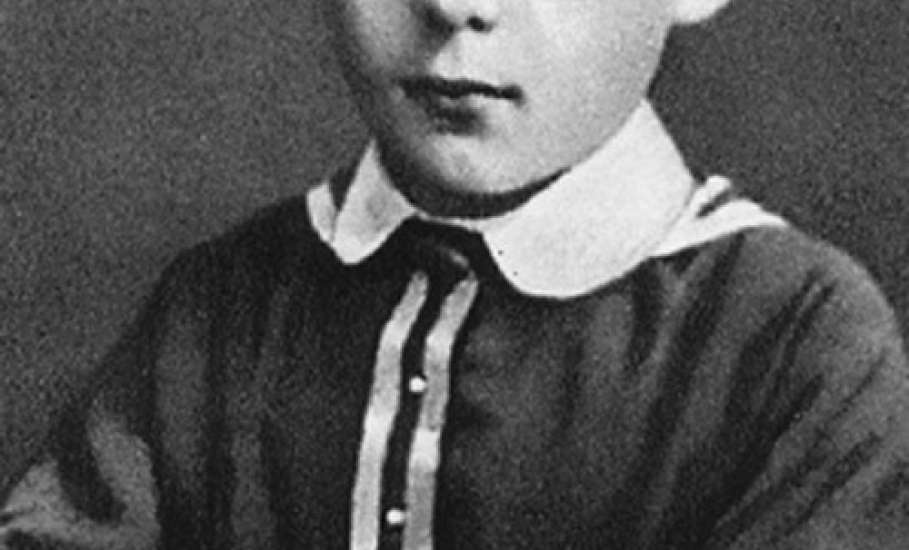 4 февраля мы отмечаем 153-ю годовщину со дня рождения одного из первых заведующих Елецкой особой секции по охране архивов - Михаила Михайловича Пришвина