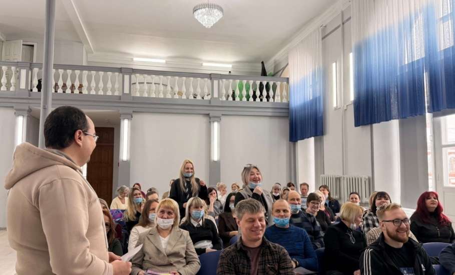 В Ельце состоялся состоялся семинар-практикум "Компетенции 4К в современном образовании"