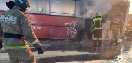 В Грязях росгвардейцы спасли пассажиров из горящего автобуса!