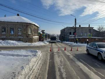 В Ельце сбили мальчика на пешеходном переходе! Водитель скрылся! Мальчик в больнице!