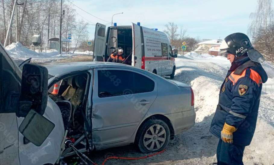 Сегодня произошло очередное смертельное ДТП на липецкой трассе!