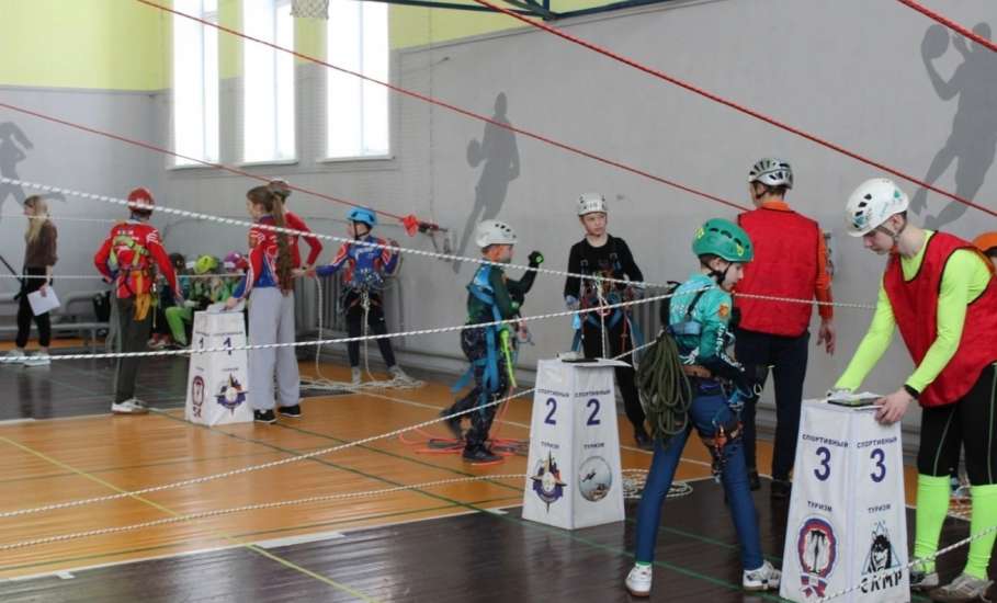В Ельце прошли открытые Первенство и Чемпионат городского округа город Елец по спортивному туризму
