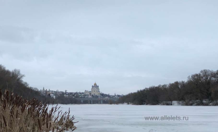 В ближайшие 1-3 часа с сохранением в течение ночи и утра 14 февраля ожидается туман с видимостью менее 500 м!