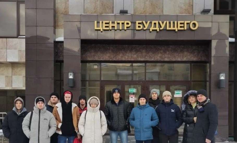 Преподаватели и студенты ЕГУ имени И.А. Бунина посетили центр, где происходит подготовка будущих операторов БПЛА