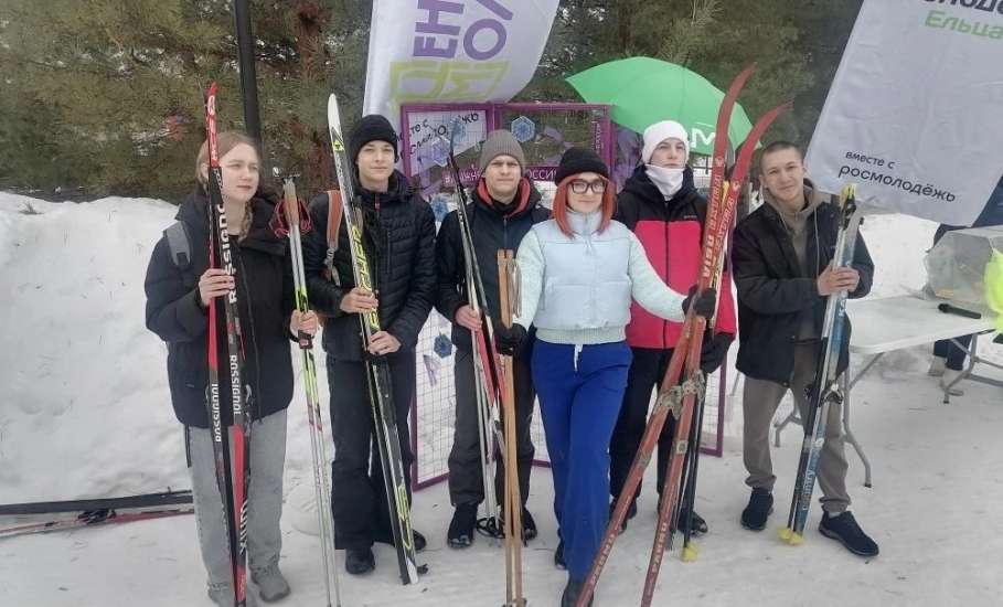Сегодня в Ельце прошло масштабное спортивное событие &mdash; Всероссийская массовая лыжная гонка &laquo;Лыжня России - 2026&raquo;