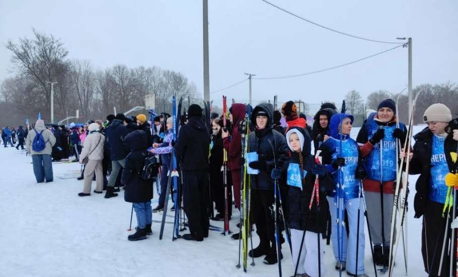 Сегодня в Ельце прошло масштабное спортивное событие &mdash; Всероссийская массовая лыжная гонка &laquo;Лыжня России - 2026&raquo;