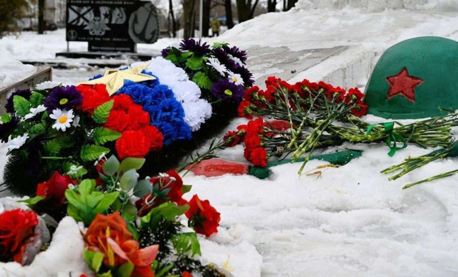 Сегодня в сквере воинов-интернационалистов состоялась памятная встреча, посвященная 37-й годовщине вывода советских войск из Афганистана