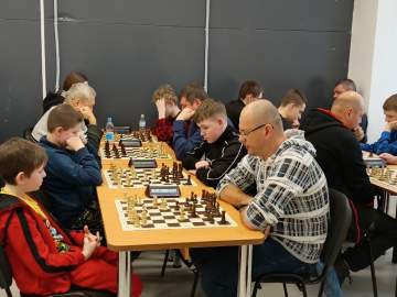 15 февраля в шахматном классе Дворца спорта имени Александра Петрова состоялся фестиваль по быстрым шахматам "Сила ума - сила красоты "