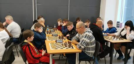 15 февраля в шахматном классе Дворца спорта имени Александра Петрова состоялся фестиваль по быстрым шахматам "Сила ума - сила красоты "