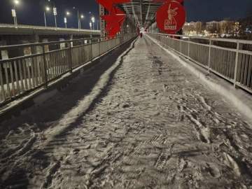 Работники зимнего утра!