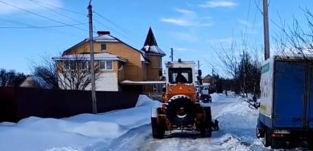 Вячеслав Жабин: &laquo;Продолжаем расчищать город от последствий сильного снегопада&raquo;
