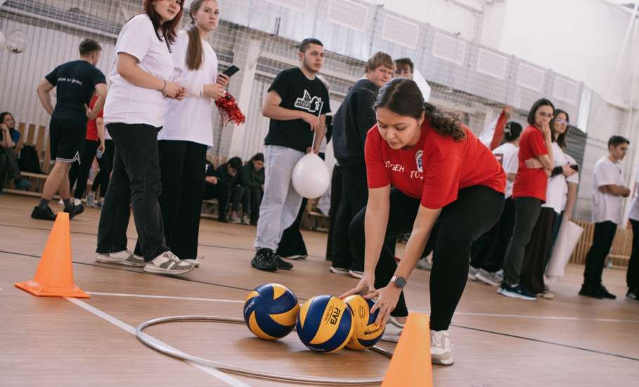 В Ельце прошли &laquo;НеБогатырские игры&raquo;