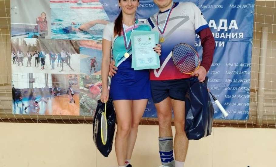 Вчера в городе Усмань состоялись соревнования по бадминтону среди работников сферы образования