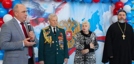 Вчера в Елецком округе состоялись церемонии принятия учеников школ посёлка Солидарность и села Казаки в кадеты