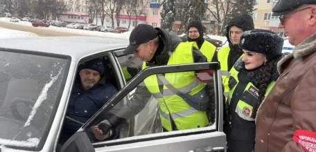 Сотрудники отдела Госавтоинспекции с народными дружинниками провели акцию в Ельце