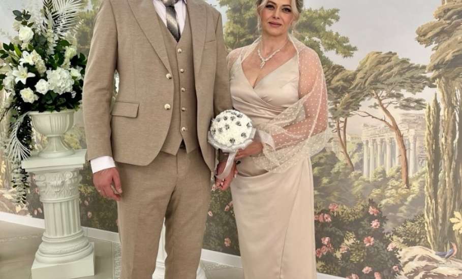 Вчера гостями Елецкого районного ЗАГСа стала по-королевски красивая, невероятная пара Вобликовых Сергея и Елены!