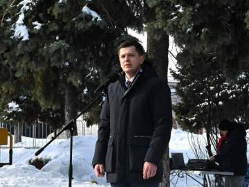 Сегодня на площади Революции состоялось торжественное мероприятие, посвященное Дню защитника Отечества