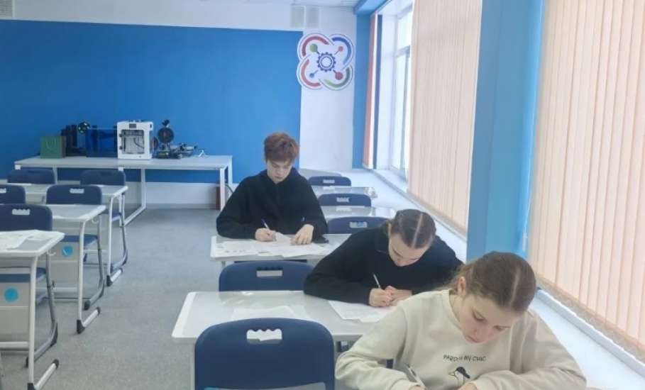 Елец стал площадкой для открытой олимпиады школьников по физике