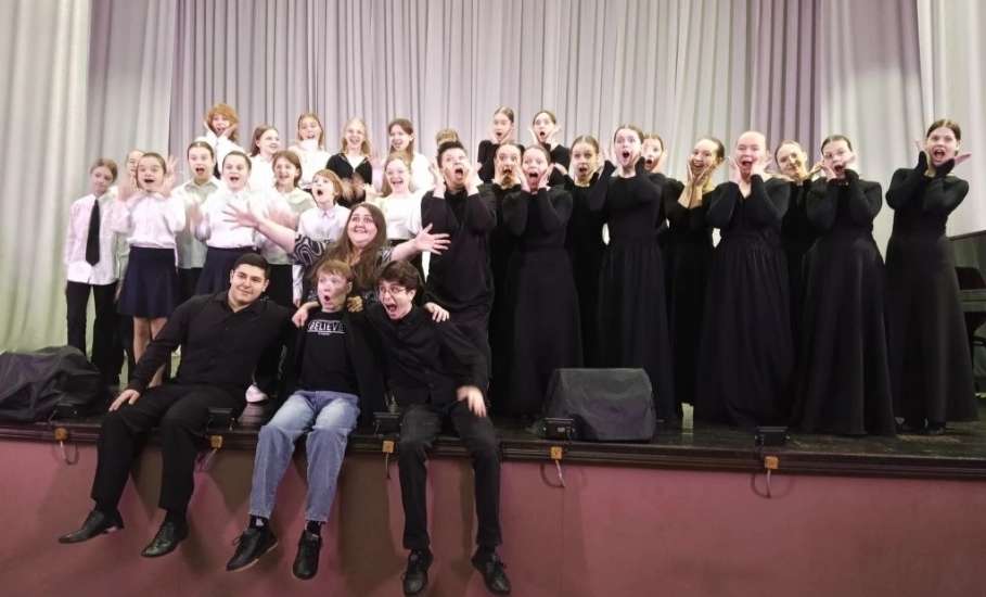 21 февраля в Детской школе искусств № 3 города Ельца состоялся праздничный концерт, посвящённый Дню защитника Отечества!