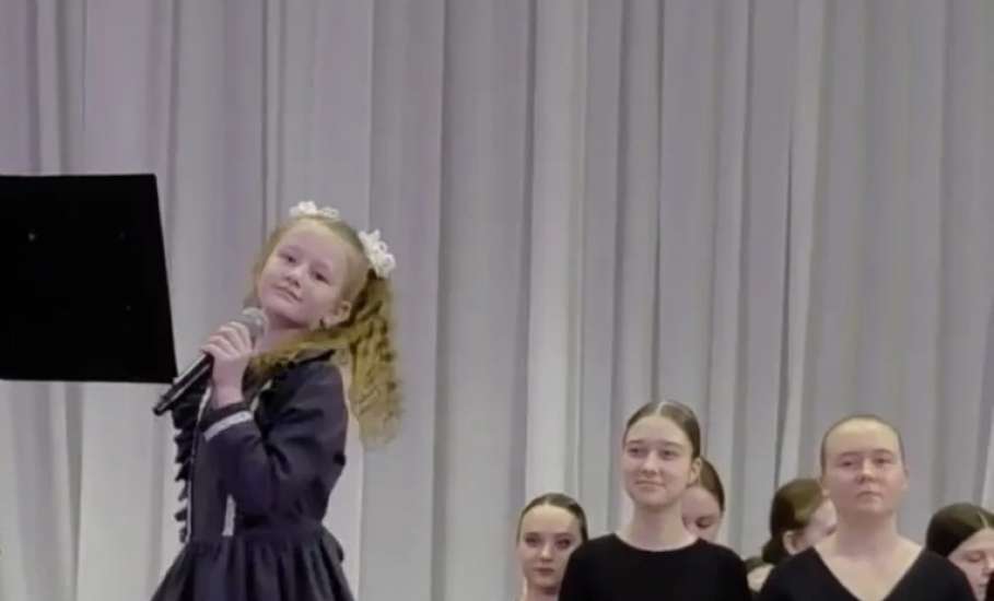 21 февраля в Детской школе искусств № 3 города Ельца состоялся праздничный концерт, посвящённый Дню защитника Отечества!