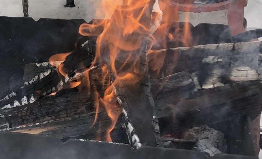 33-летнего усманца оштрафовали за публикацию видео пожара на нефтебазе!