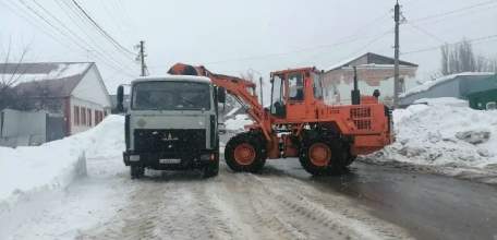 МБУ &laquo;Благоустройство&raquo; продолжают расчистку и вывоз снега на улицах города