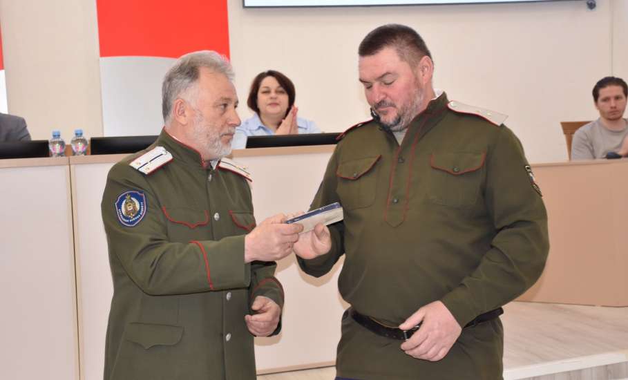 VI сессия Совета депутатов Елецкого муниципального округа I созыва состоялась в зале заседаний администрации Елецкого муниципального округа.