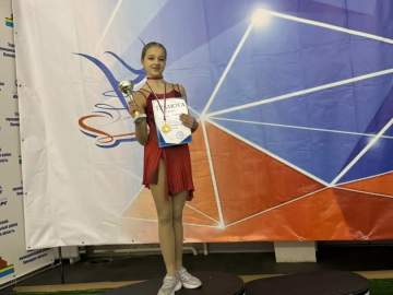 Юные фигуристы радуют новыми победами!