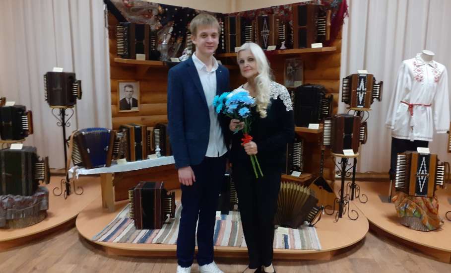 Анонс! Приглашаем на концертную программу &laquo;Знакомые мотивы подарят счастье вновь!&raquo; в рамках музейного проекта &laquo;Территория молодежи&raquo;