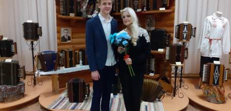 Анонс! Приглашаем на концертную программу &laquo;Знакомые мотивы подарят счастье вновь!&raquo; в рамках музейного проекта &laquo;Территория молодежи&raquo;