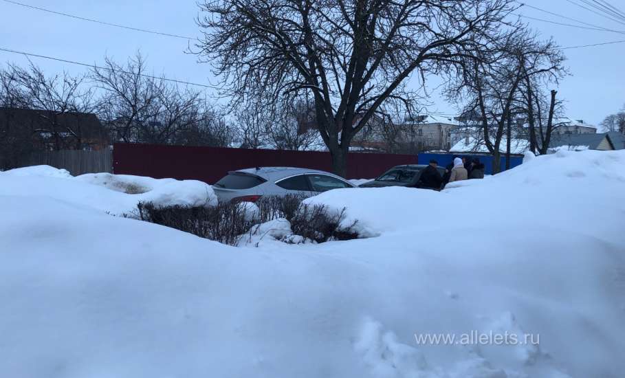 Внимание! Дорога перекрыта по Льва Толстого!